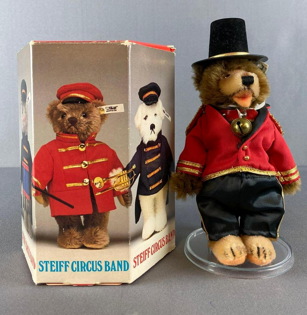 Limited Edition Steiff Golden Age of the Circus Bear Bandmaster Teddy Bear (1 of 6)