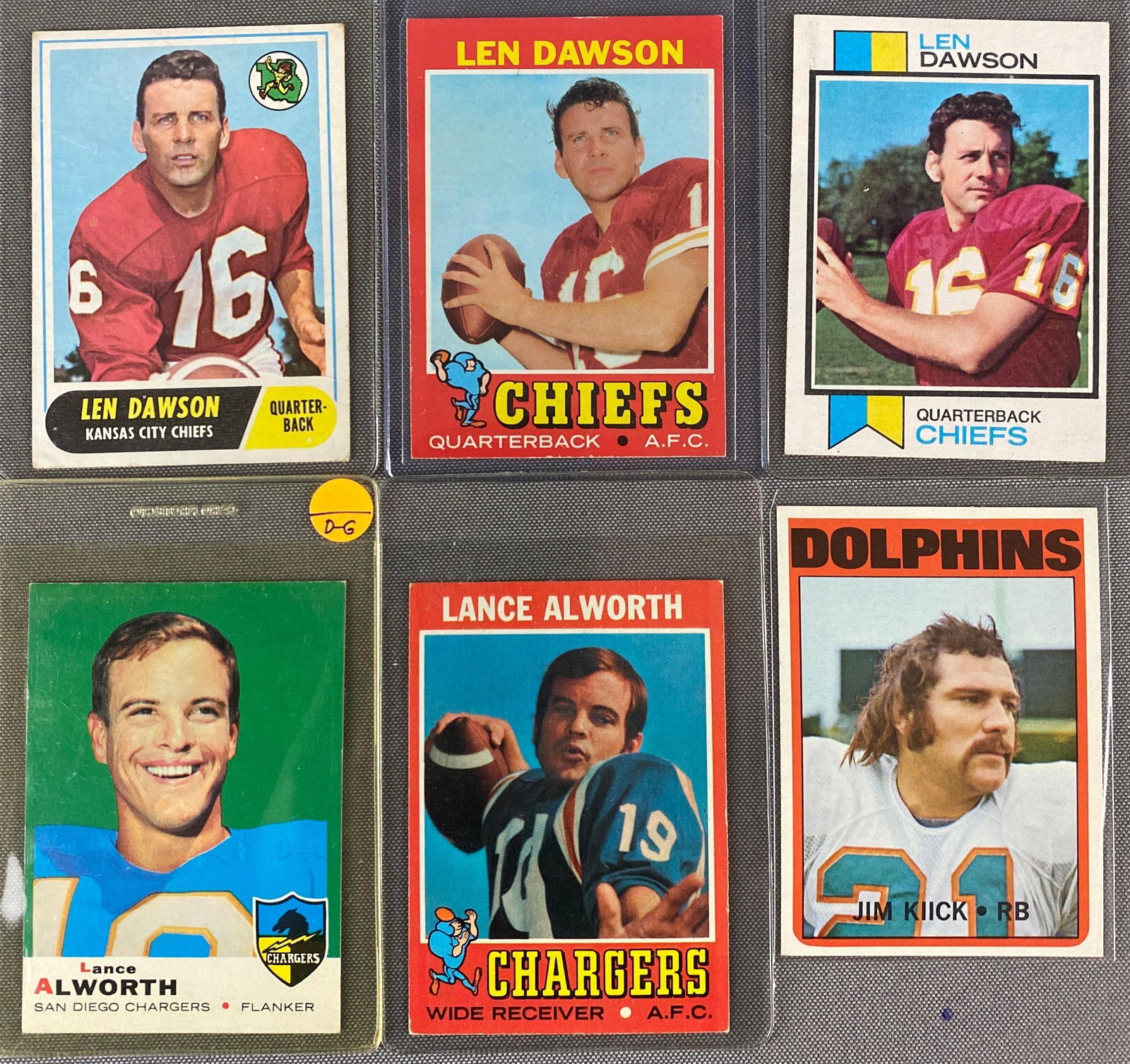 Group of 10 - 1968 - 73 Topps Football HOFs and Stars (1 of 5)
