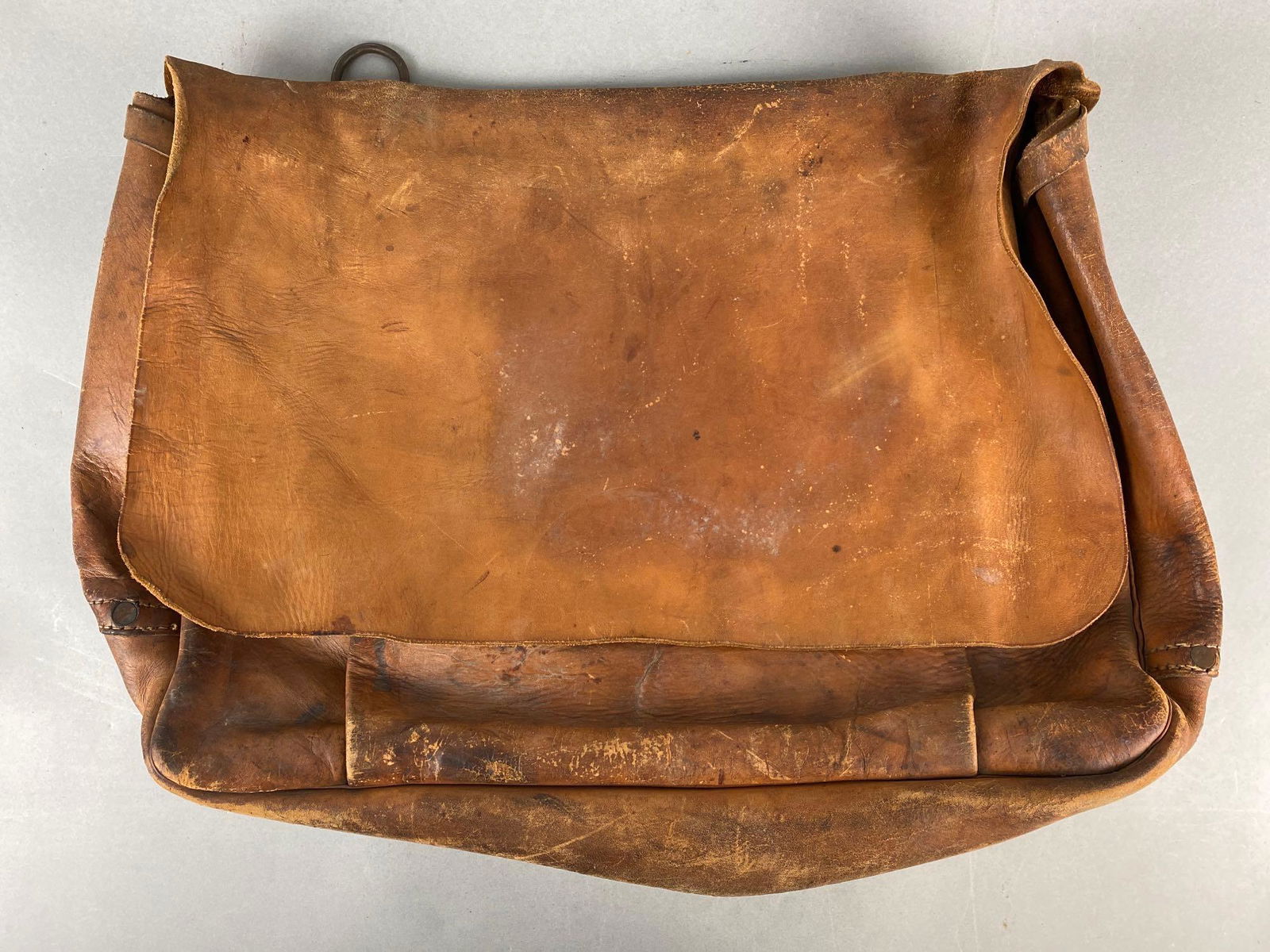 Penn-L Inc. Leather Mail Carrier Bag (1 of 4)
