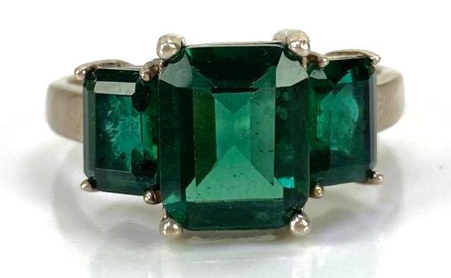 Sterling Silver Prong Set Emerald Cut Emerald Ring: 4.3g, size 10
