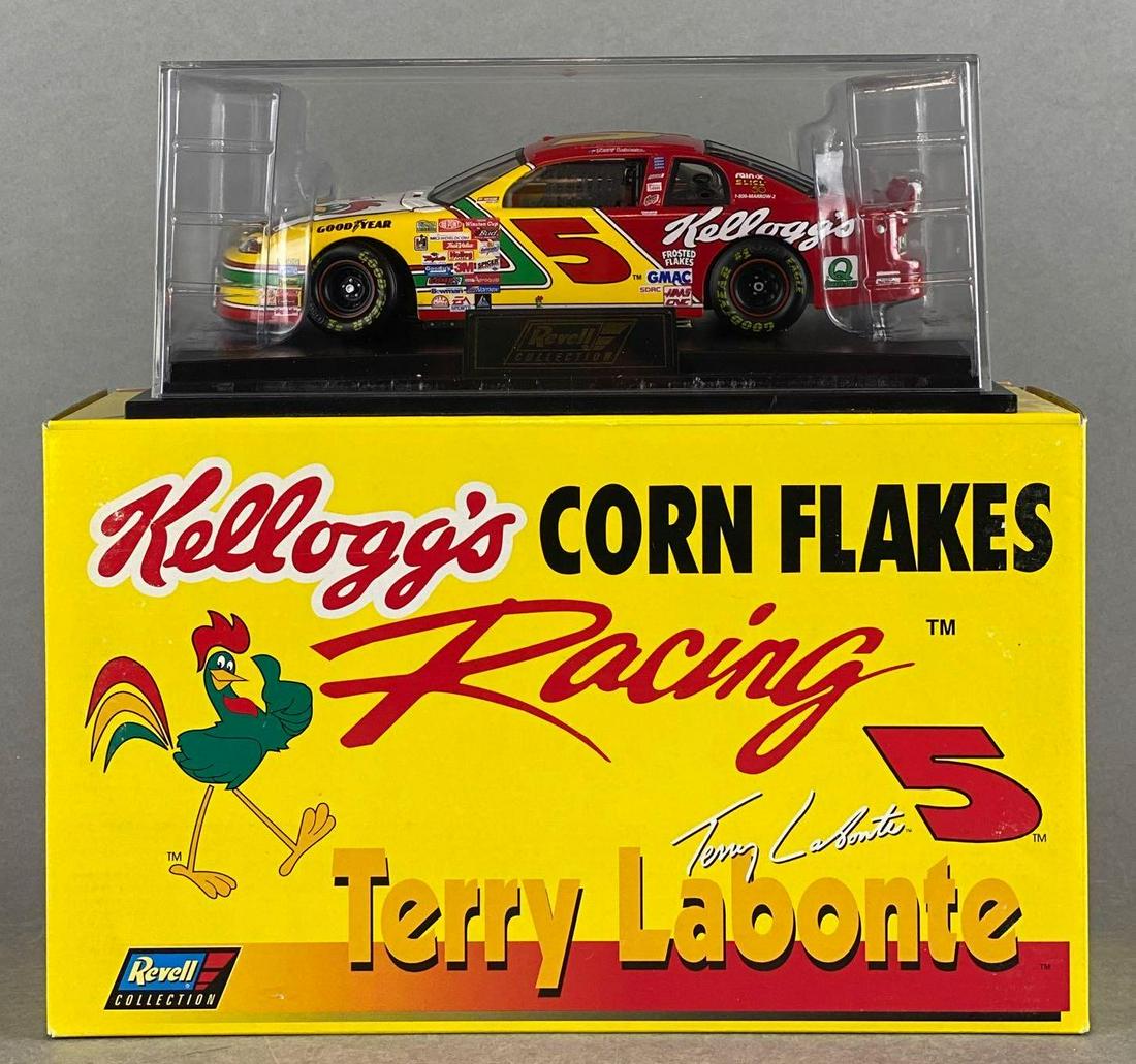 Revell Terry Labonte No. 5 Stock Car (1 of 7)