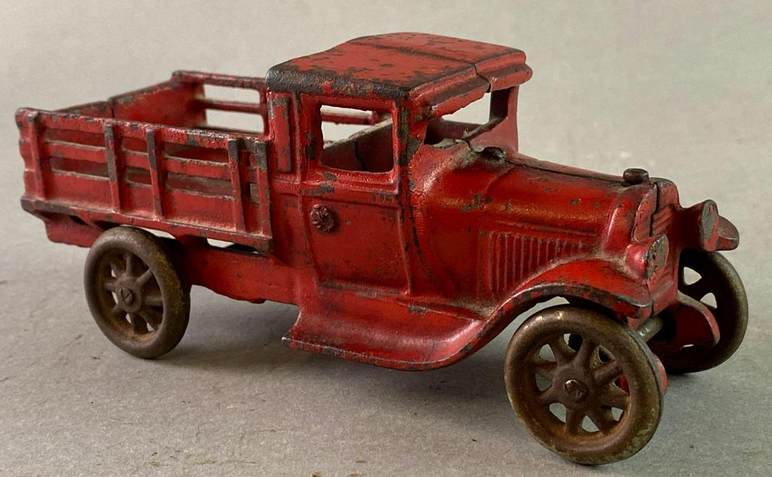 Antique Arcade Cast Iron Ford Model A Stake Truck (1 of 10)