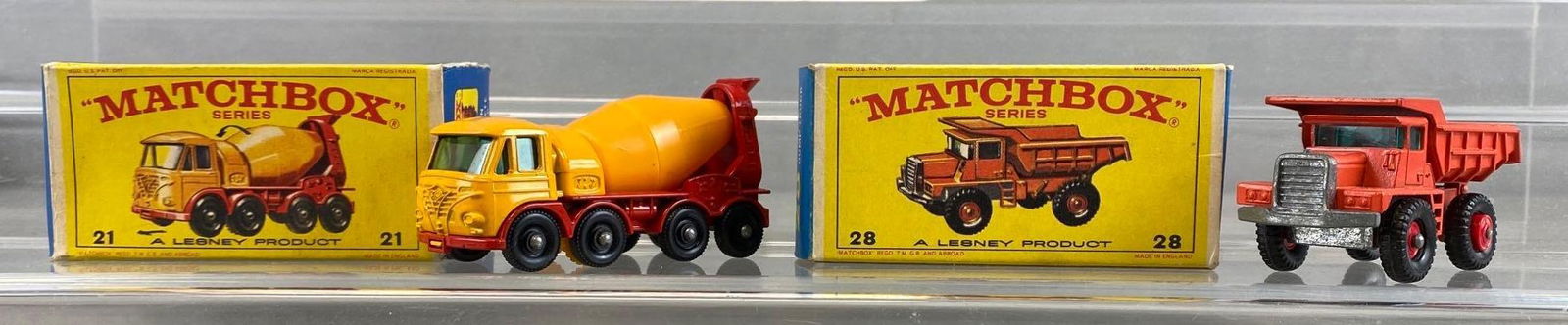 Group of 2 Matchbox Die-Cast Vehicles (1 of 9)