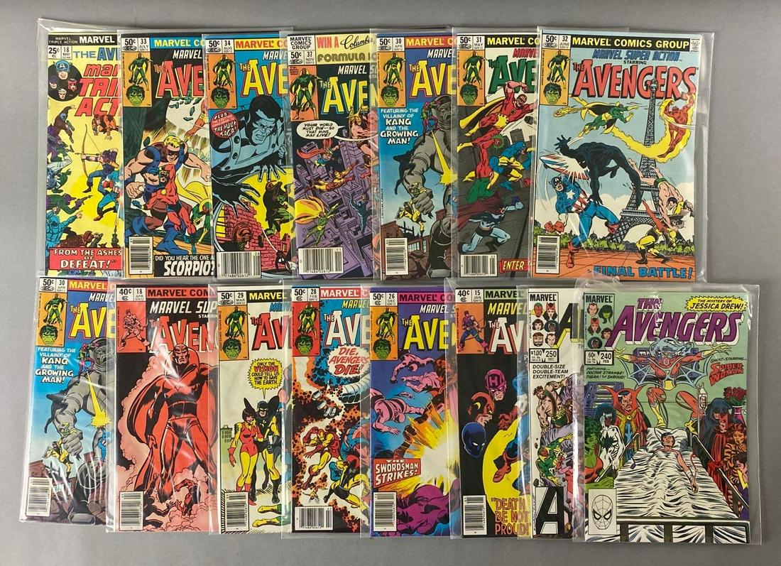 Group of 15 Marvel The Avengers Comic Books (1 of 5)