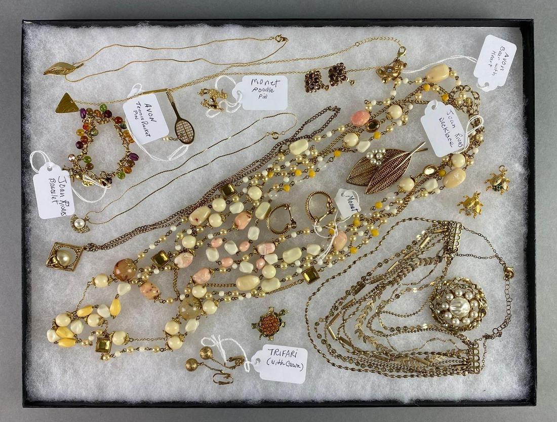 Group of 15+ Assorted Jewelry Pieces (1 of 3)