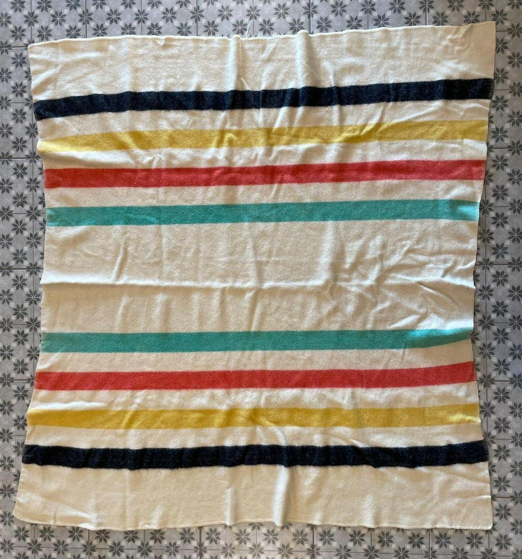 Vintage Golden Dawn Hudson Bay Point Style Wool Blanket (1 of 3)