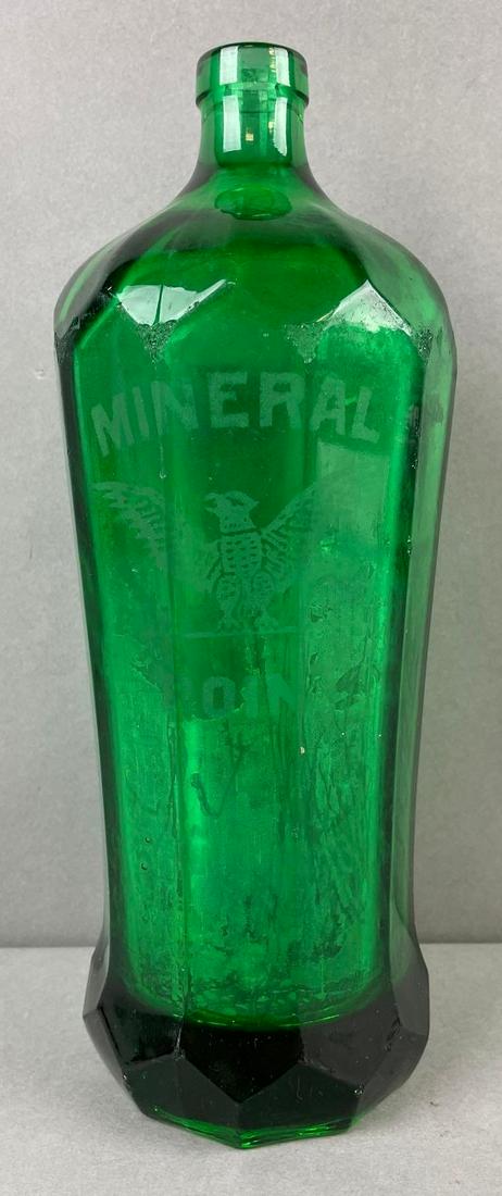Mineral Point Eagle Green Seltzer Bottle (1 of 4)