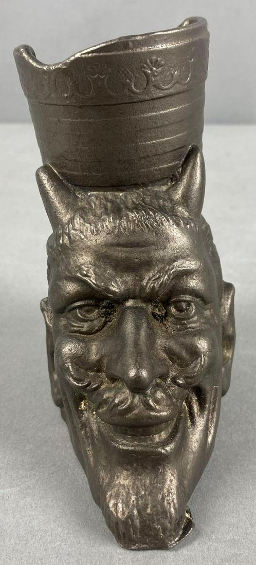 Mephistotle Devils Head Metal Pencil Holder (1 of 6)