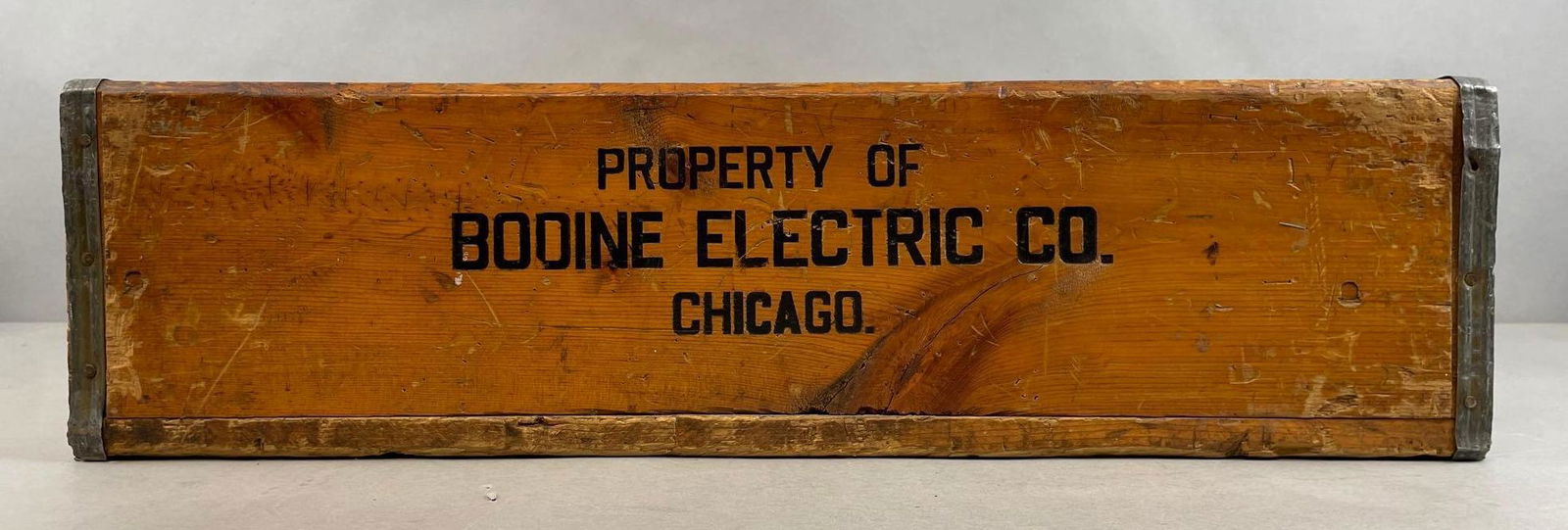 Bodine Electric Co. Chicago Wood Crate with Handles: Measures 7 x 24 1/2 x 18 1/2 inches