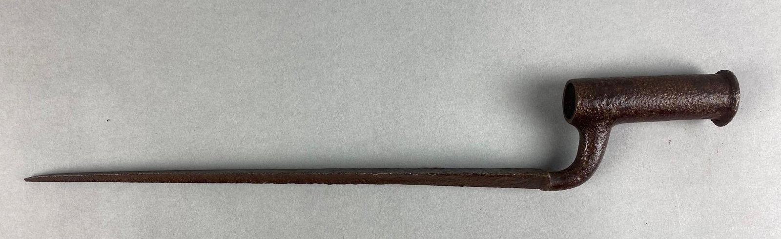 Civil War Era Musket Bayonet: 15 1/2 inches long, Rust throughout