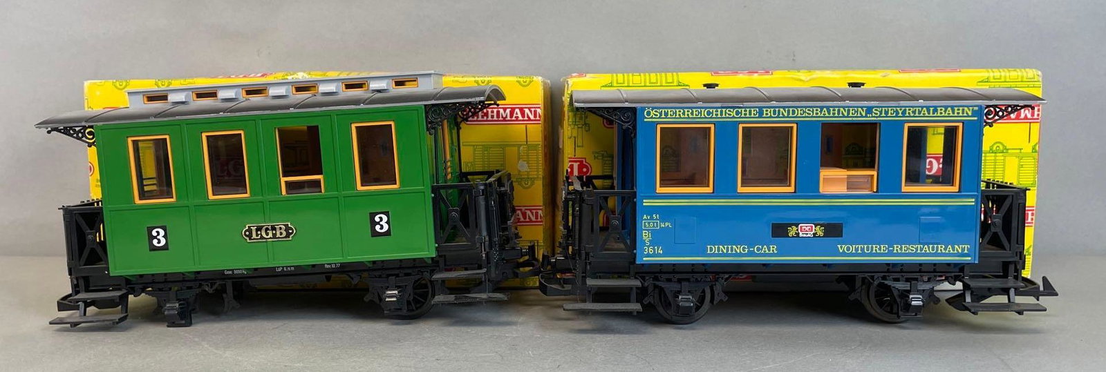 Group of 2 LGB G Scale Passenger Cars (1 of 5)