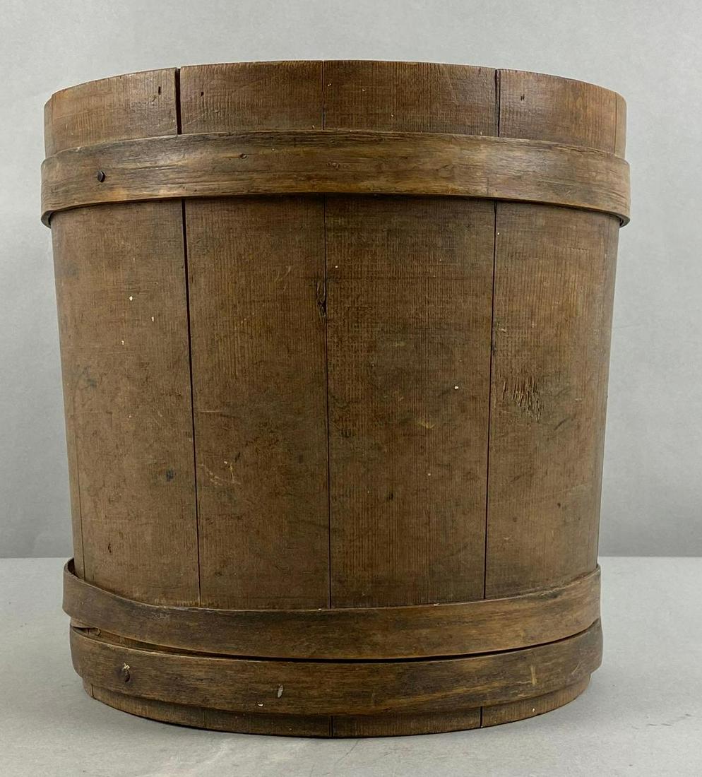 Primitive Wood Bucket (1 of 5)