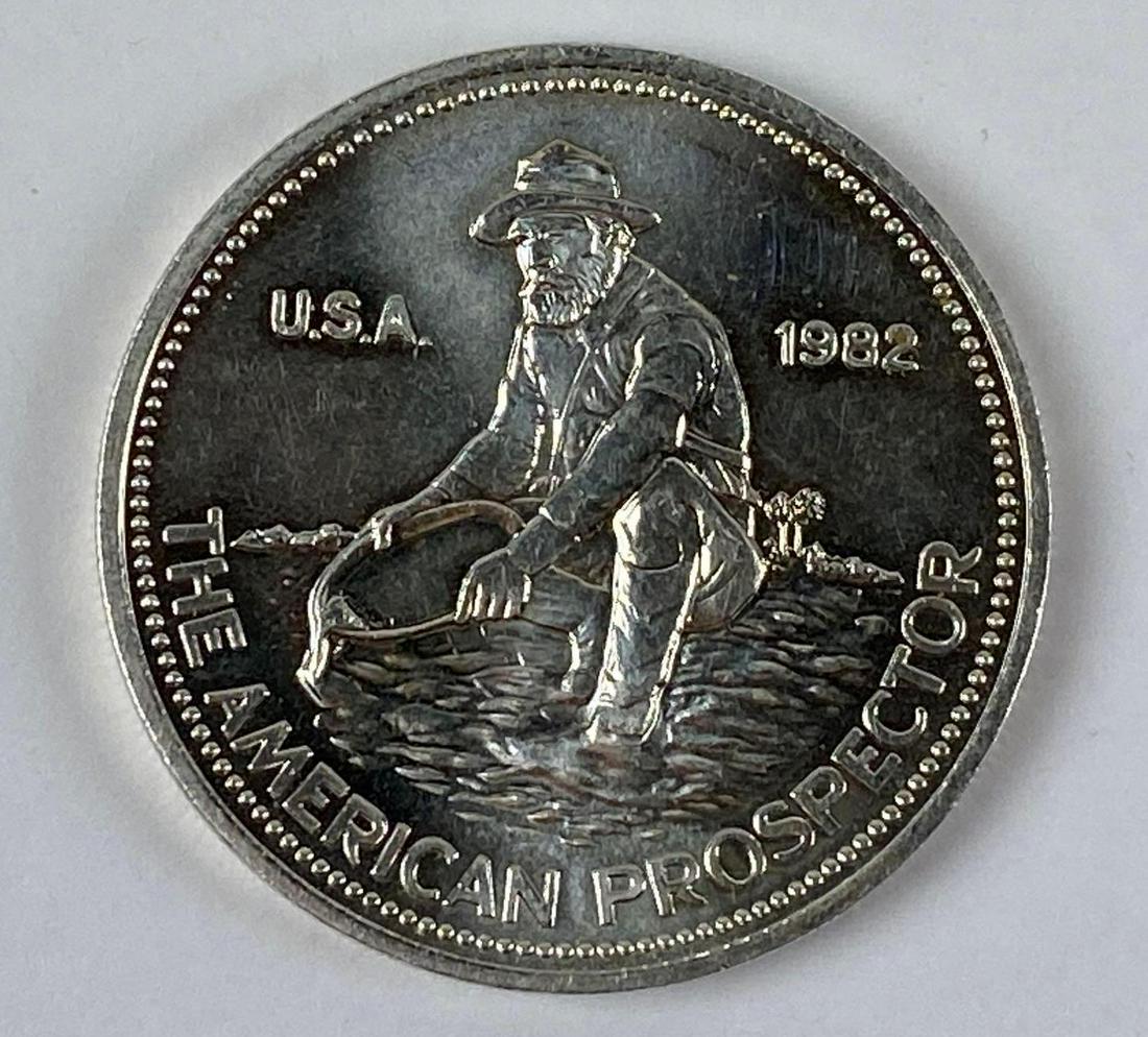 1982 Engelhard American Prospector 1oz .999 Fine Silver (1 of 2)