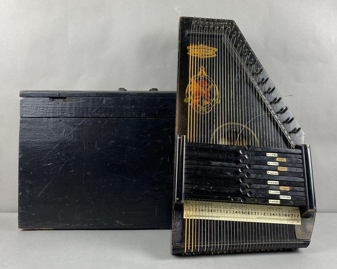 Autoharp Zither with Wood Case (0329) on Apr 08, 2023 Matthew