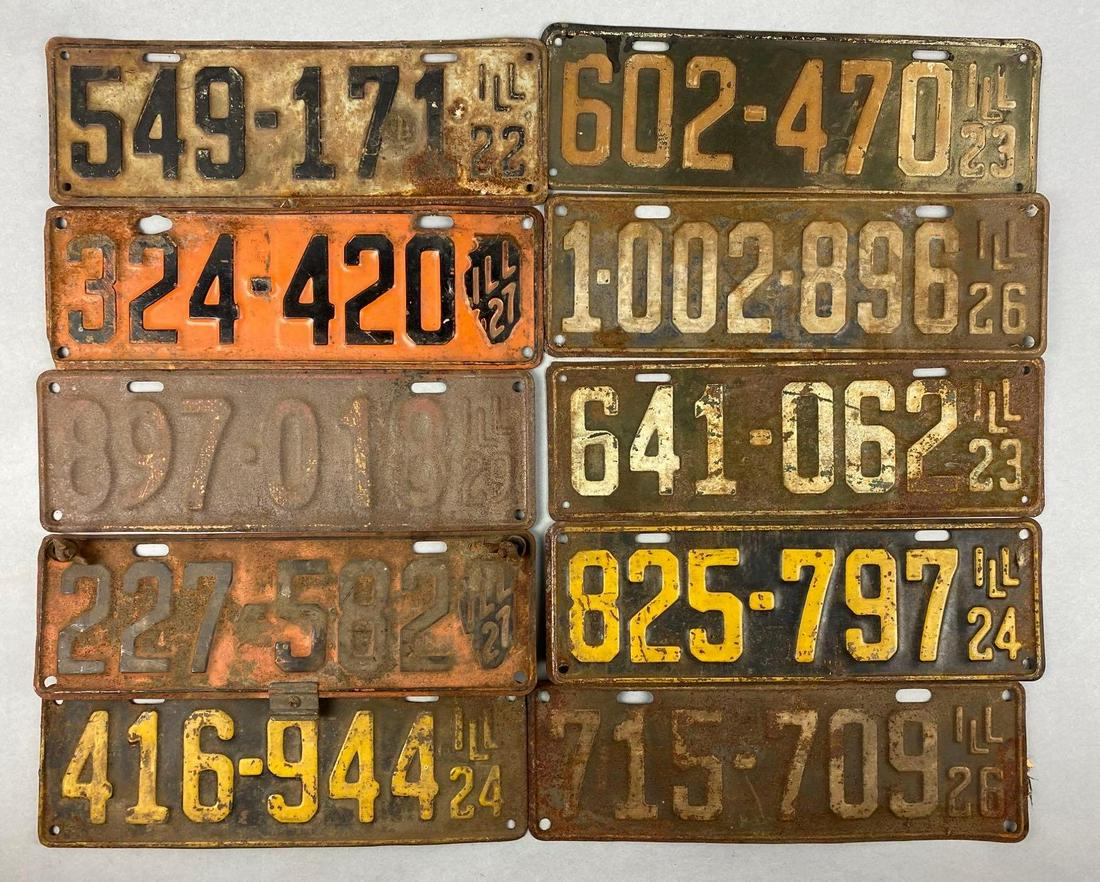Group of 10 Illinois License Plates (1 of 3)