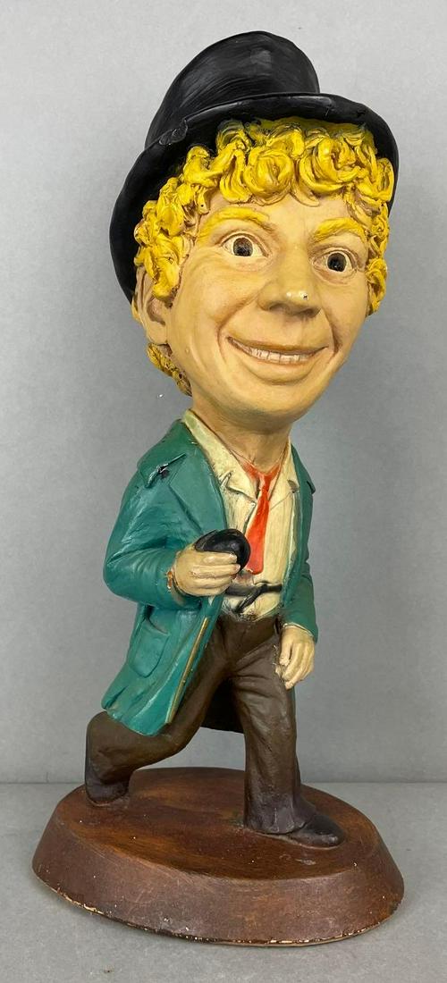 Harpo Marx Esco Chalkware Statue: Chips and touchups on hat brim. Measures 17 1/2 x 8 1/2 x 6 inches
