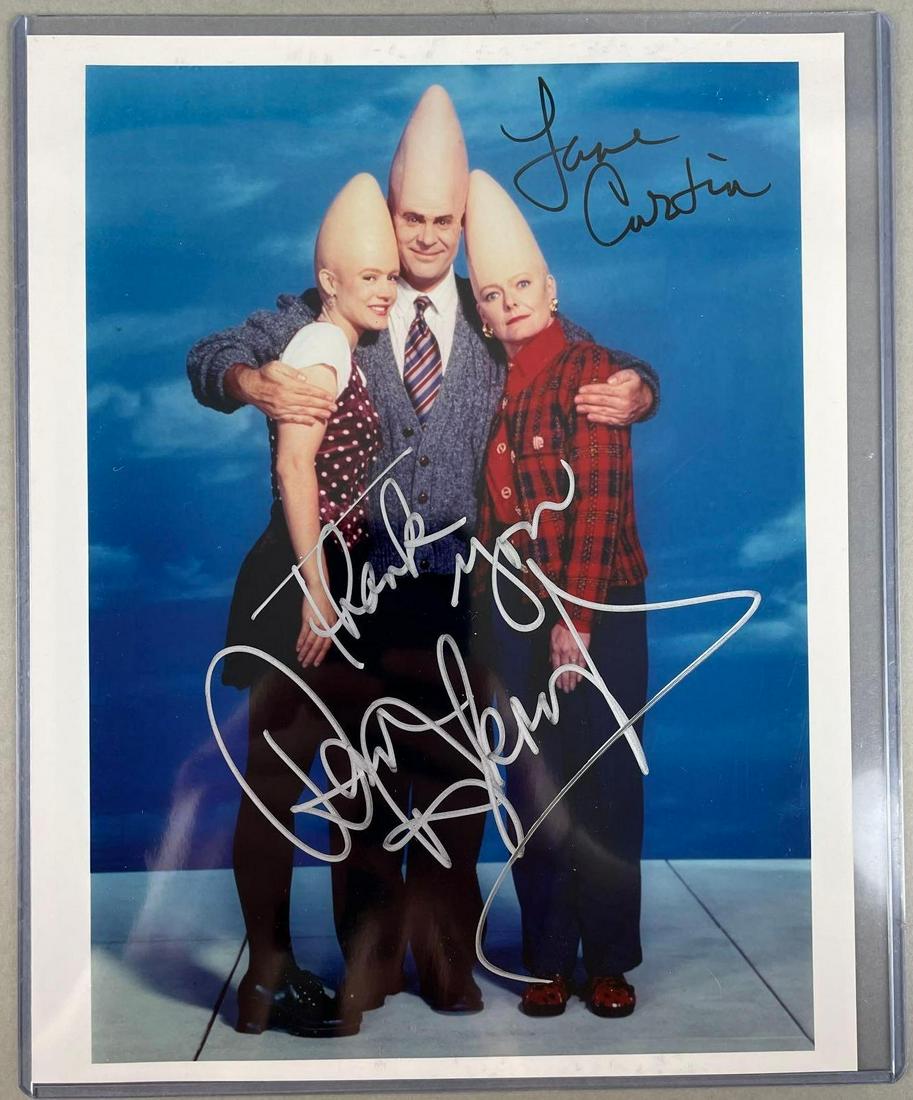 Dan Akroyd and Jane Curtin Coneheads Signed Photograph No COA: Measures 8 x 10 inches, No COA, Unknown Authenticity, Buying as is.