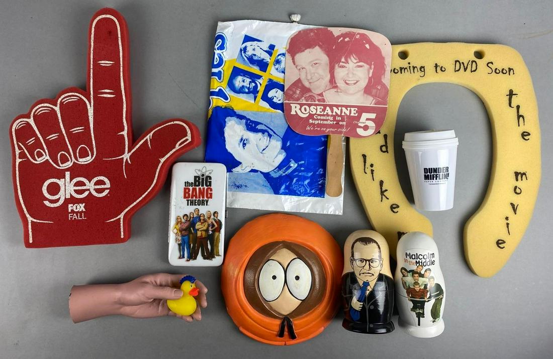 Group of 10 Assorted Comedy Movie Cinema Promotional Items: Includes Glee Fox Fall Foam Finger, Malcolm in the Middle Russian Nesting Dolls, Big Bang Theory Wallet, and more. foam finger measures 16 x 13 inches