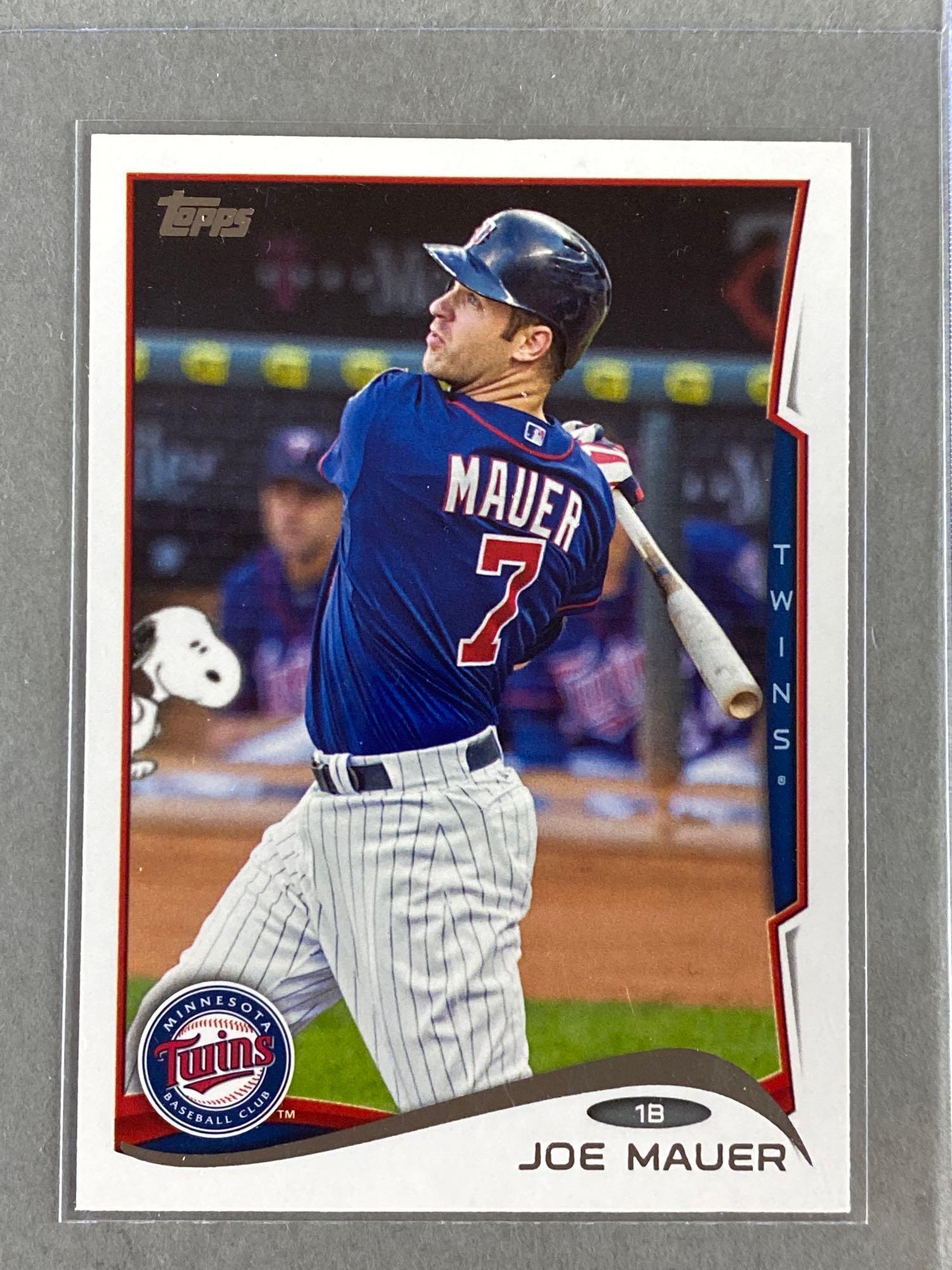 2014 Topps Joe Mauer Snoopy Variation SSP Variant #125 (1 of 2)