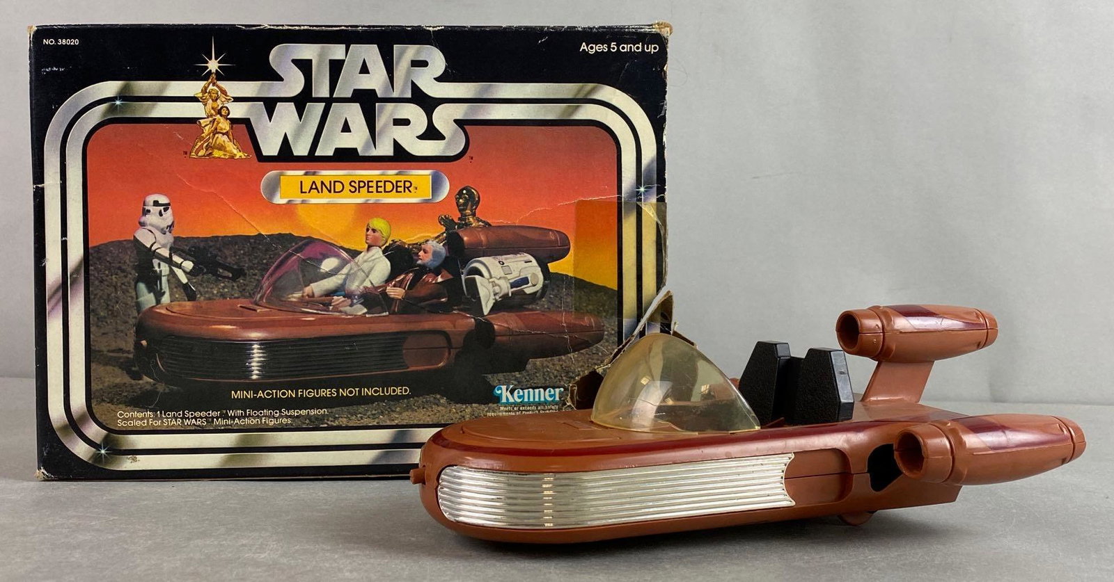 Kenner Star Wars Land Speeder: 1978, measures 9 1/2 X 5 3/4 X 3 inches, with original box - has holes and parts are torn, box measures 10 1/2 X 7 1/2 X 3 inches