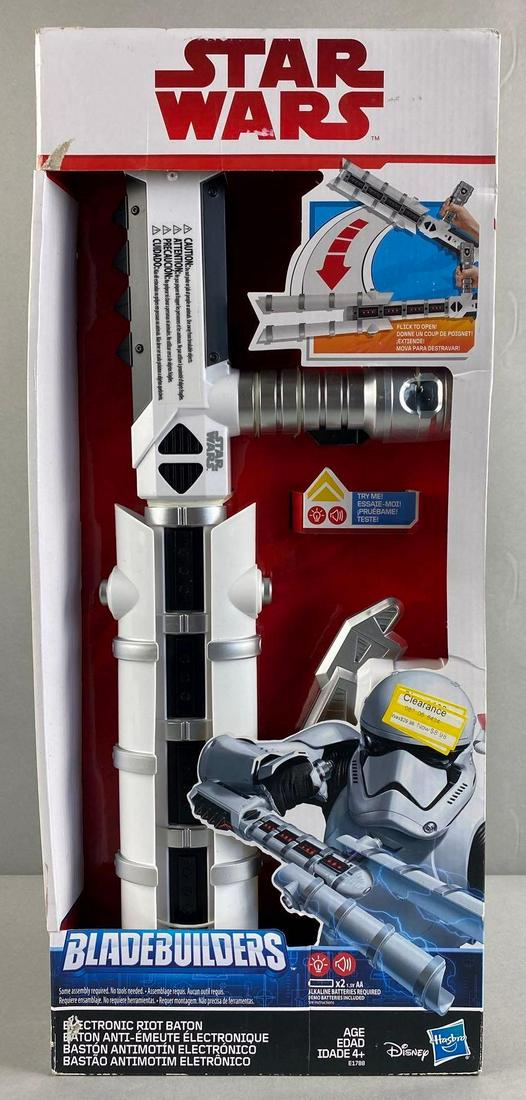 Star Wars Blade Builders Electronic Riot Baton: Hasbro/Disney. Packaging measures 21 x 9 x 2 inches. Try me does not work