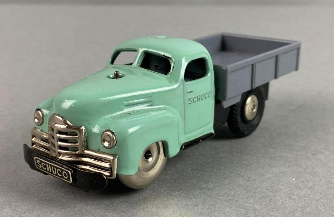 Schuco Varianto Lasto 3042 Tin Wind Up Truck (1 of 6)