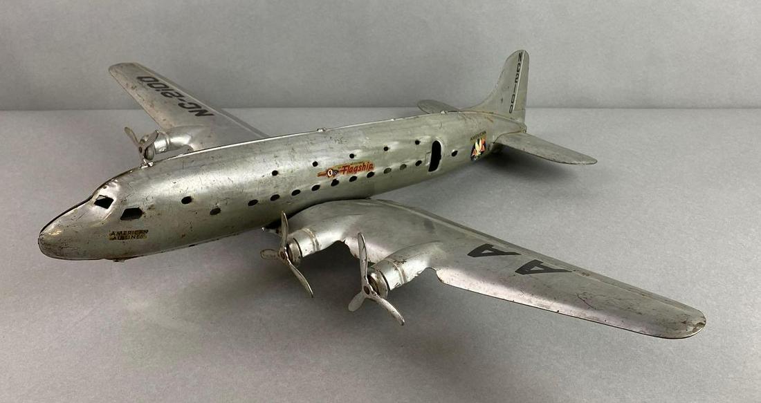 American Airlines NC-2100 The Flagship Metal Plane (1 of 6)