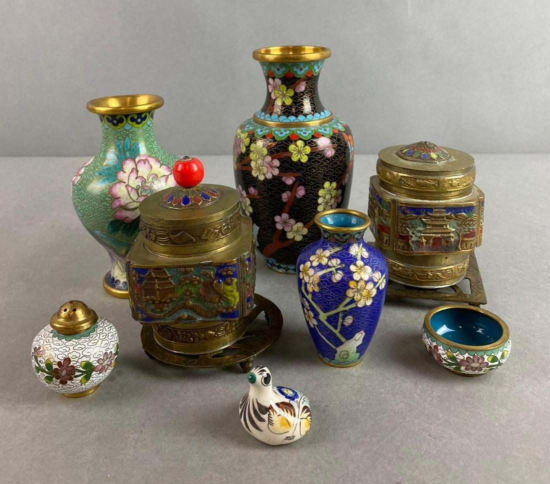 Group of 8 Porcelain and Metal Asian Items (1 of 4)