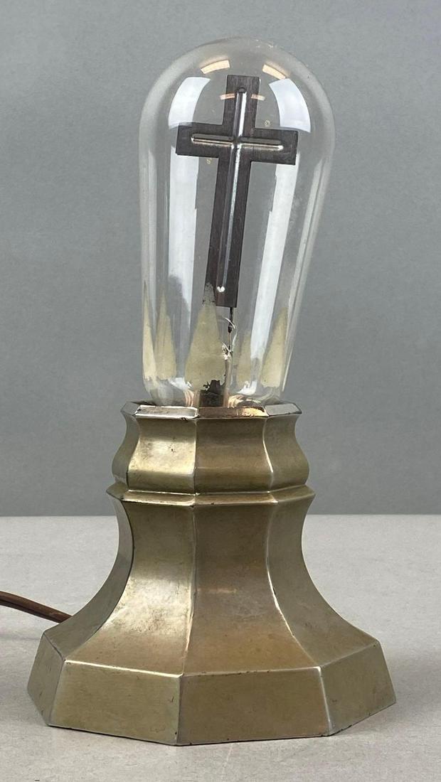 Cross Light Table Lamp (1 of 6)