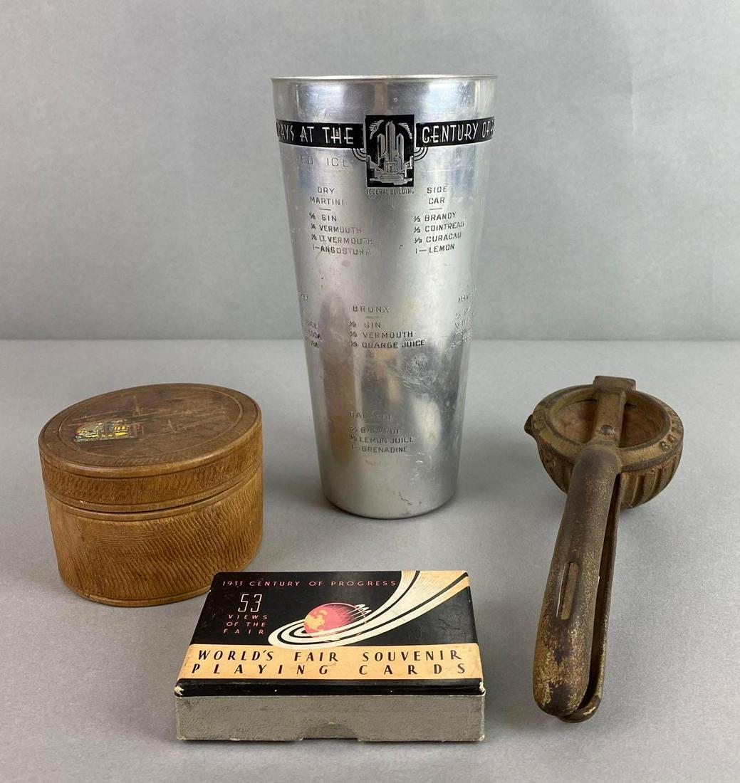 Group of 4 Worlds Fair Items (1 of 5)