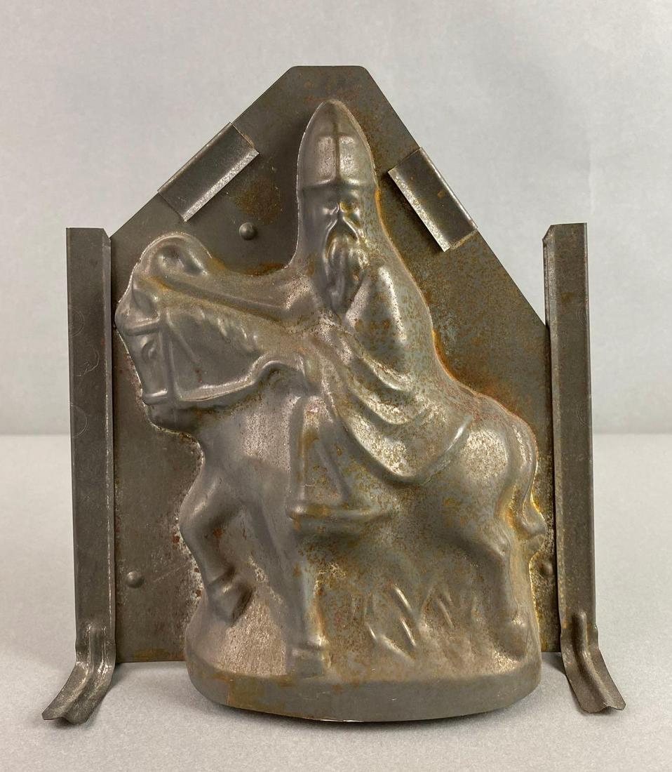 Vintage Santa Claus Riding Horse Metal Chocolate Mold (1 of 5)