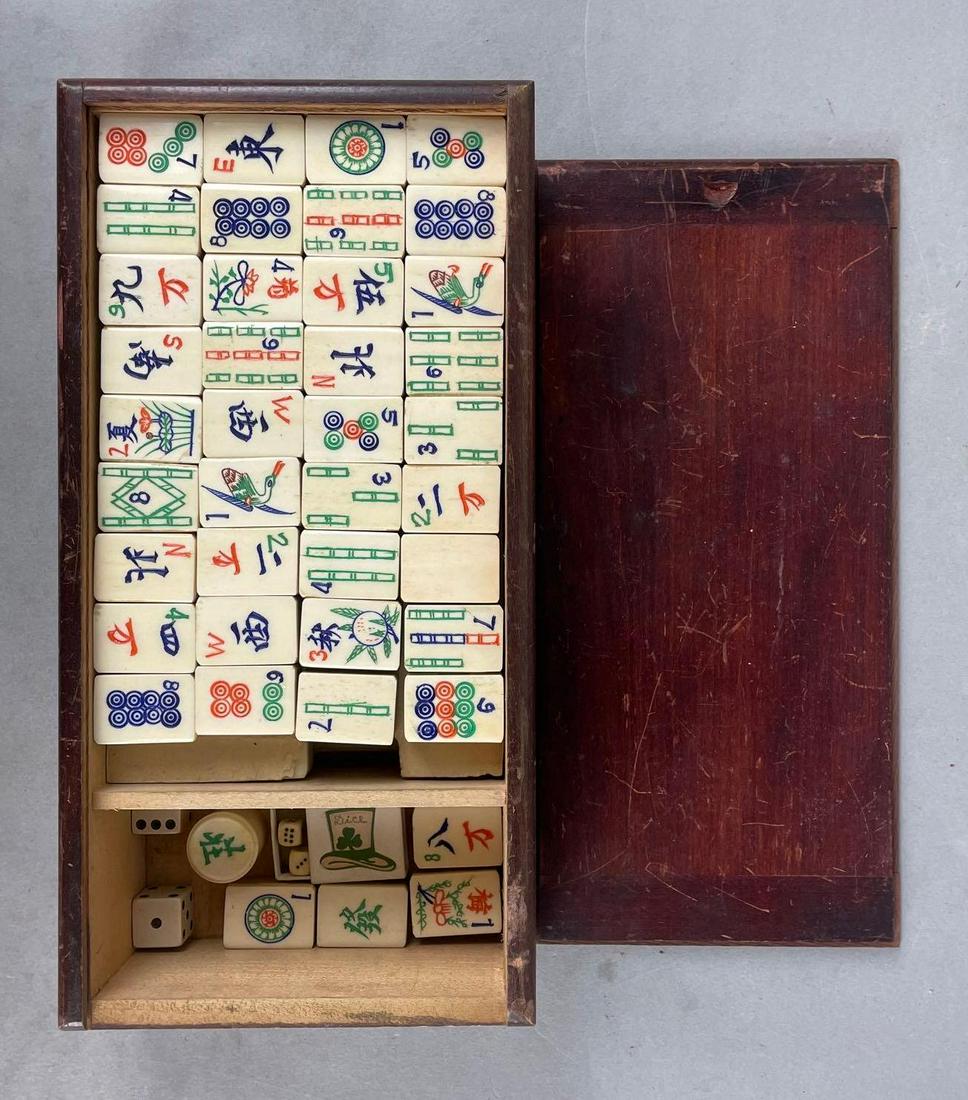 Vintage Mah Jongg Set with Wood Box (1 of 4)