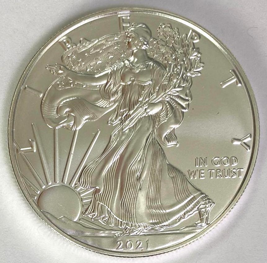 2021 American Eagle 1oz Fine Silver Dollar (1 of 2)
