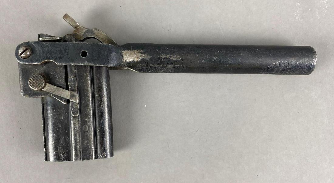 WW2 German Luger P08 Snail Drum Magazine Loader: 7 1/4 x 4 x 1 1/2 inches