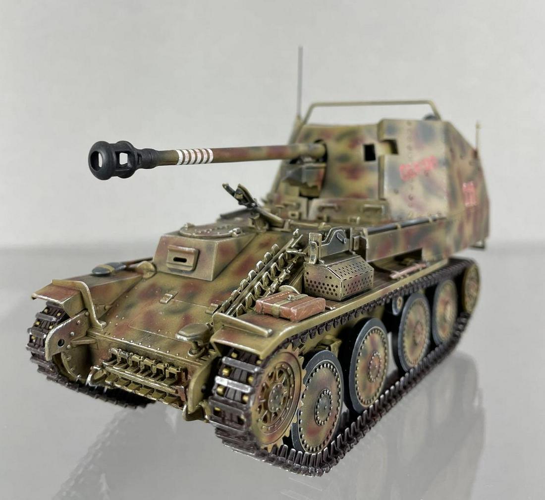 WW2 German Marder III Tank Custom Painted Model: Used in Russia in the summer of 1944. Custom painted by Bill Cook. Measures3 3/4 x 6 x 2 1/2 inches