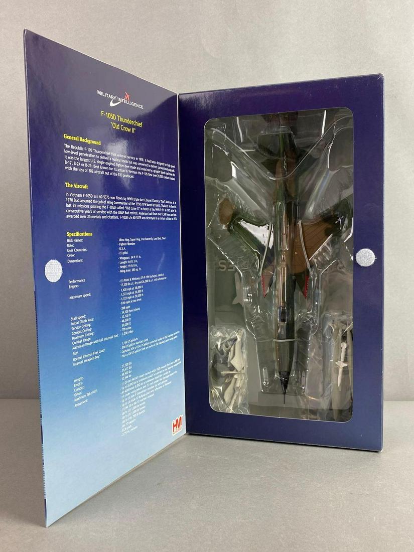 HM F-105D Thunderchief Old Crow 2 Die-Cast Plane Figure: Air power series. HA2505. Original box, 1/72 scale.