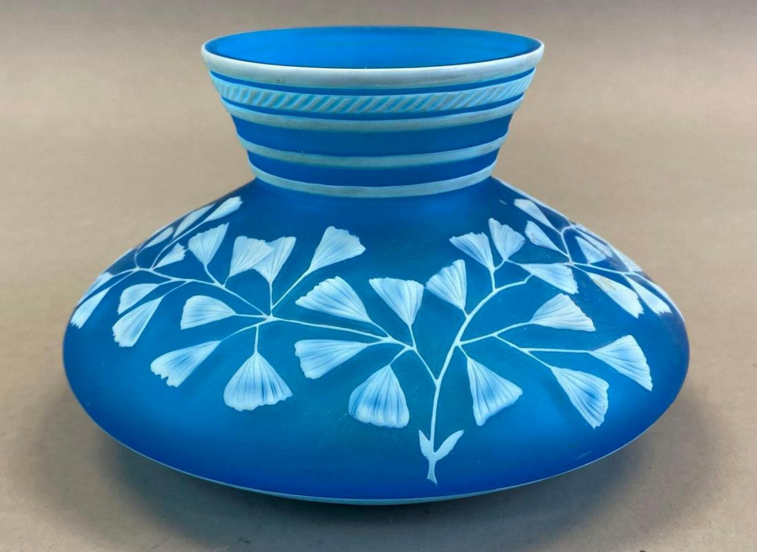 b Blue Floral Cameo Satin Glass Vase Auction