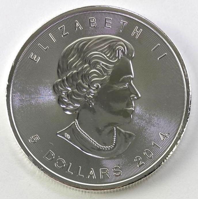 2014 $5 Canada Maple Leaf 1oz. .9999 Fine Silver (1 of 2)