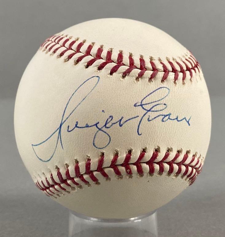 Dwight Evans Signed Baseball with COA (1 of 5)
