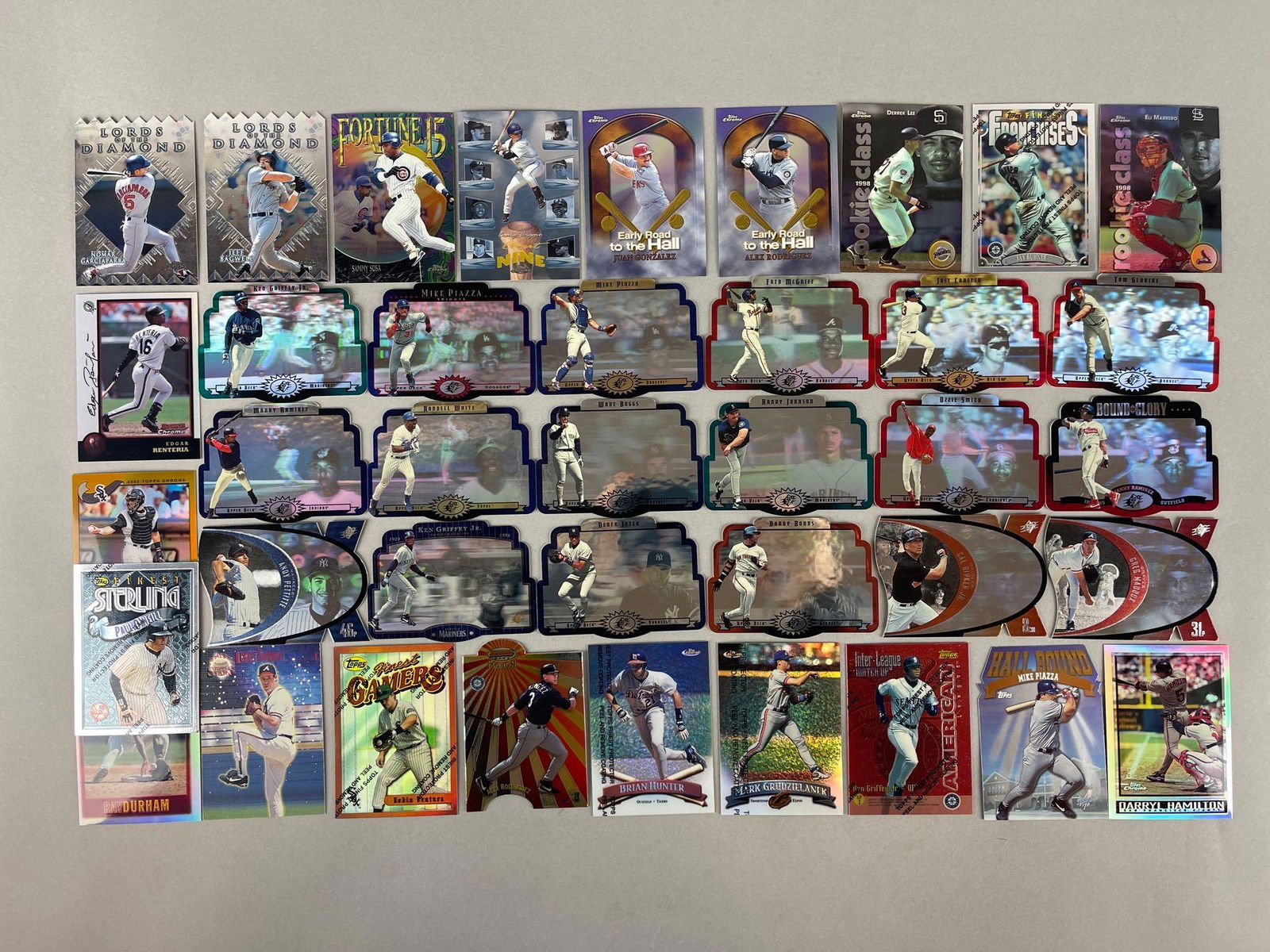 39 - 1996 - 1998 Baseball Cards with all HOFs Stars and Inserts (1 of 4)