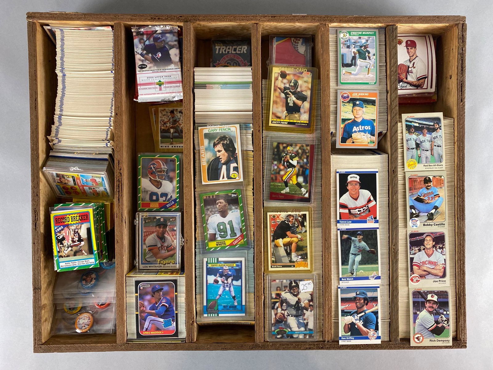 3800+ 1981 - 86 Baseball and Football Cards with HOFs Stars and Rookies (1 of 3)