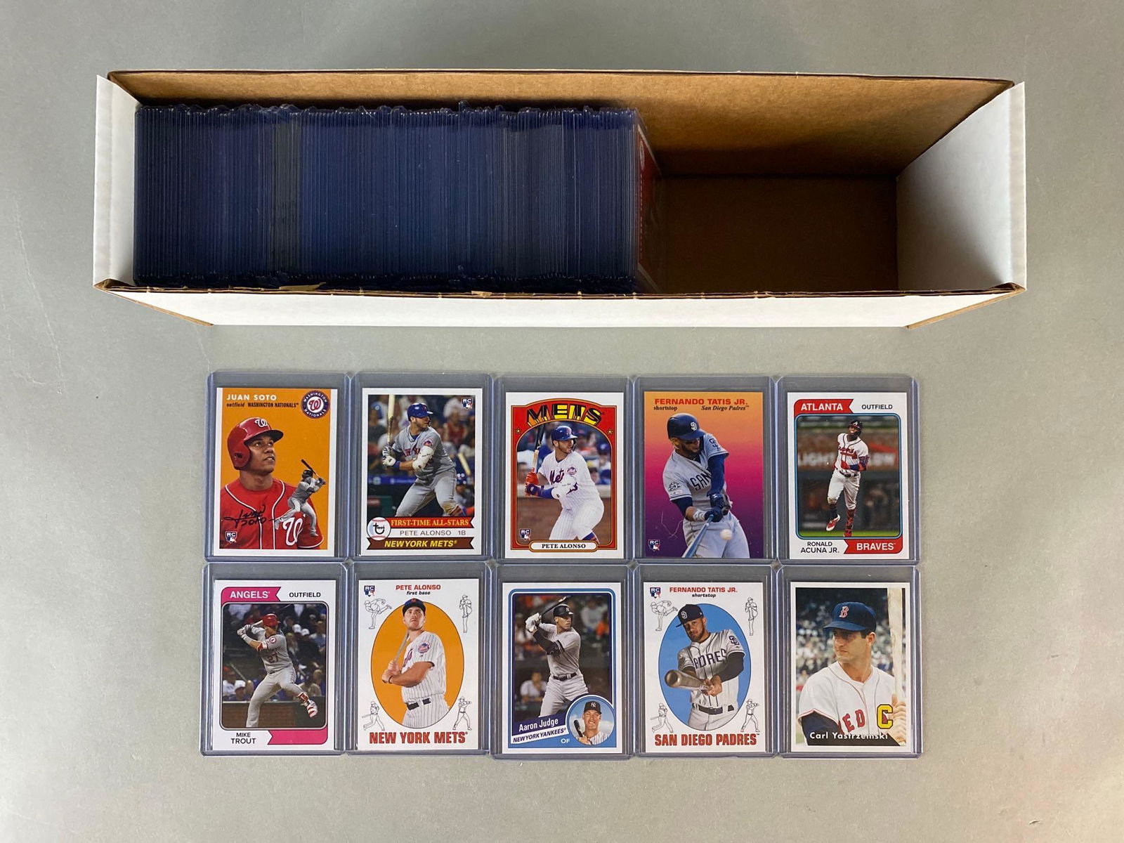 140+ 2016, 18, 19 Topps Throwback Thursday Baseball Cards Full of HOFs, Rookies, and Stars (1 of 2)