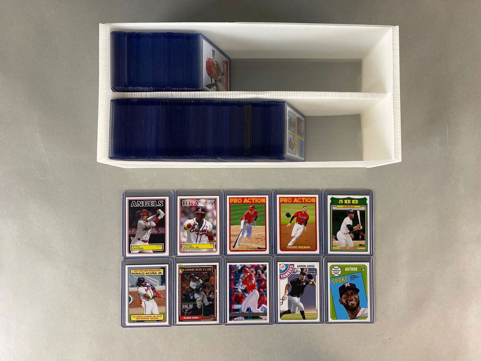 190 + 2020 - 22 Topps Throwback Thursday Baseball Cards Full of HOFs, Rookies, and Stars (1 of 3)