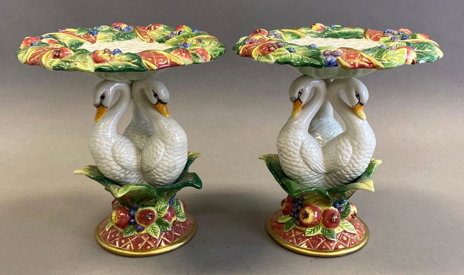 Pair of Fritz and Floyd Porcelain Swan Stands (1 of 5)