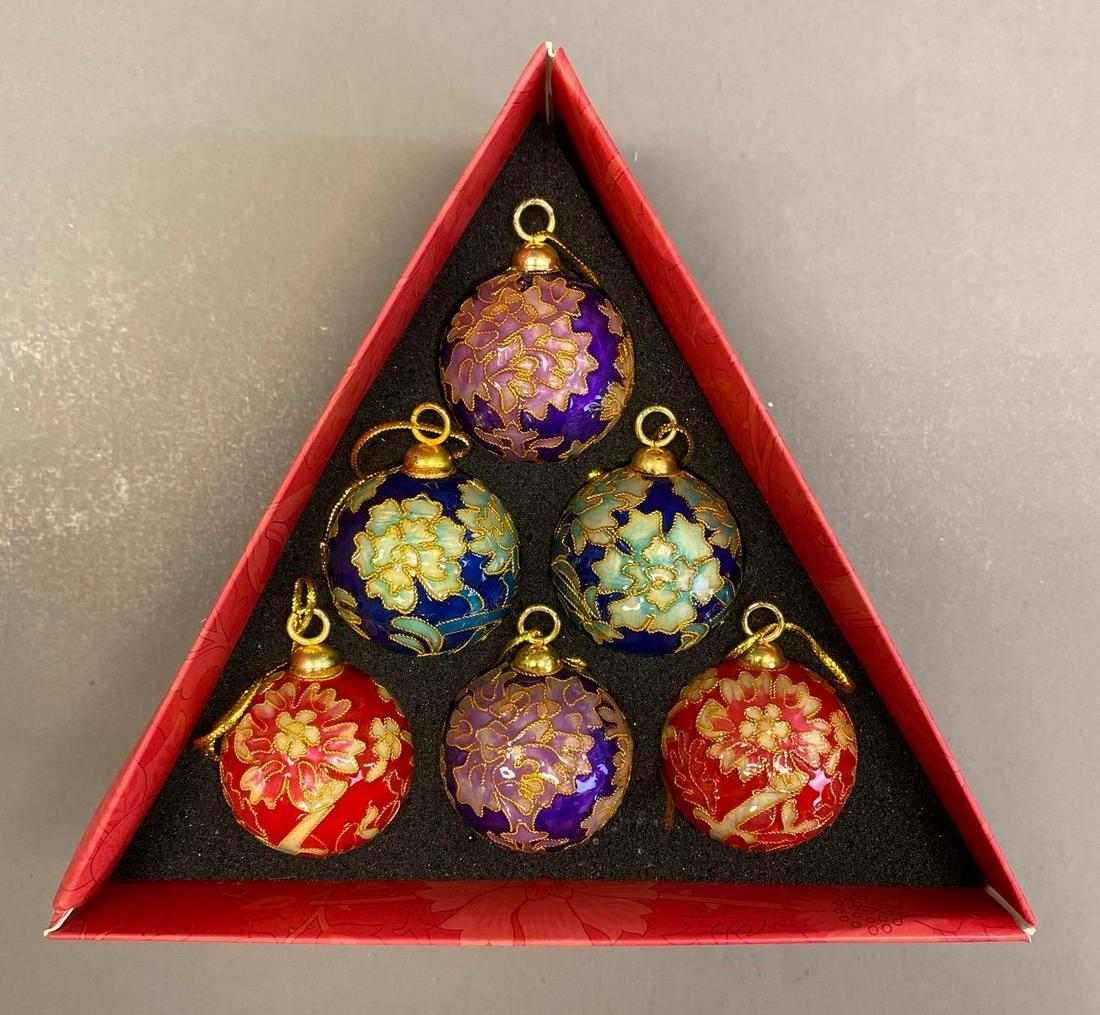 William Morris Cloisonne Mini Ornaments Set Auction