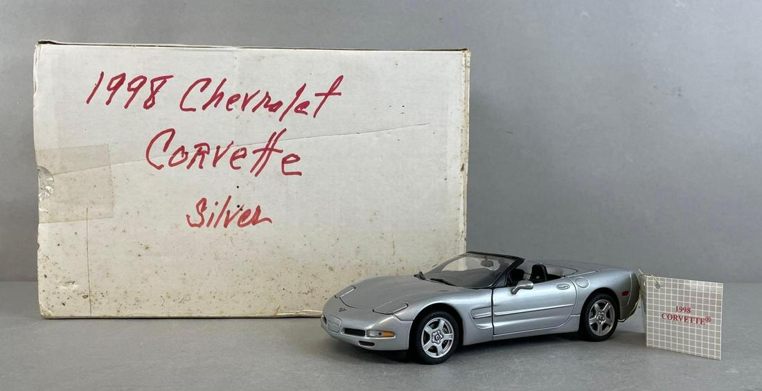 Franklin Mint 1998 Chevrolet Corvette Convertible (1 of 5)