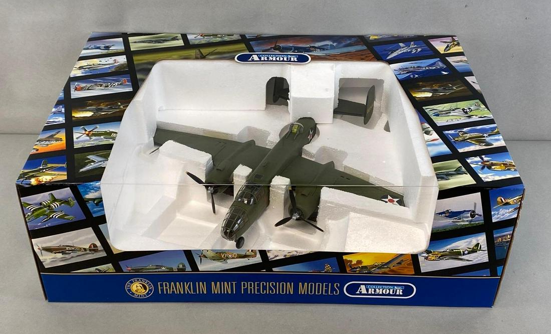 Franklin Mint USAF B-25 Mitchell Bomber Plane (1 of 4)