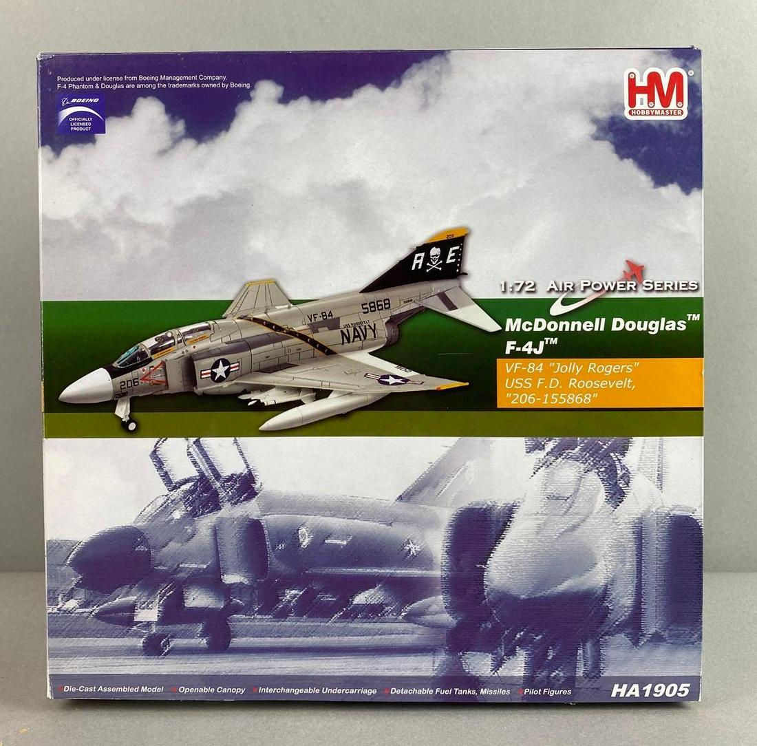 Hobby Master Air Power Series Jolly Rogers McDonnell Douglas F-4J (1 of 4)