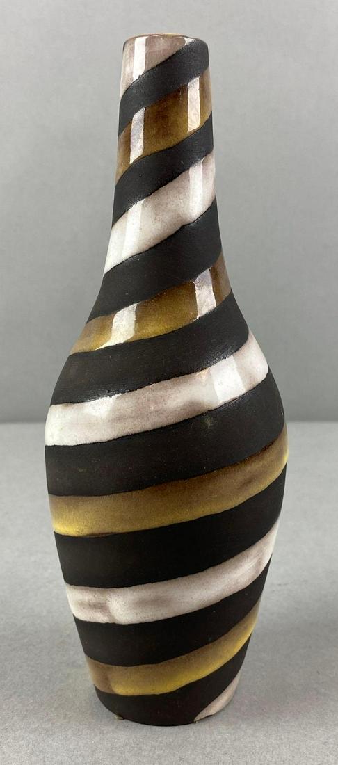 Ingrid Atterberg Signed Three Spiral Pottery Vase: Signed and marked 2048 on bottom. Measures 7 3/4 x 2 3/4 x 2 3/4 inches. Very small chip on bottom