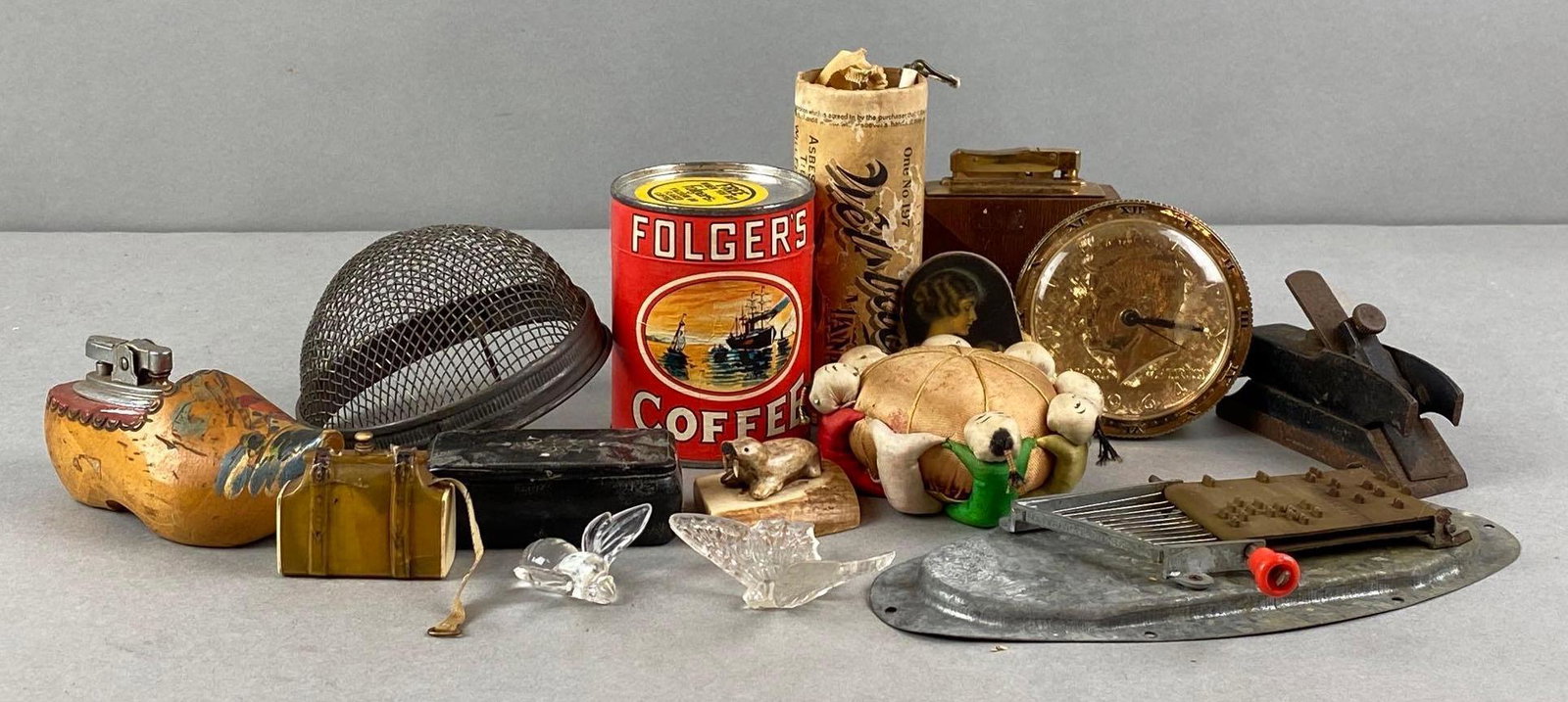 Group of 15 Assorted Advertising Items and More (1 of 3)